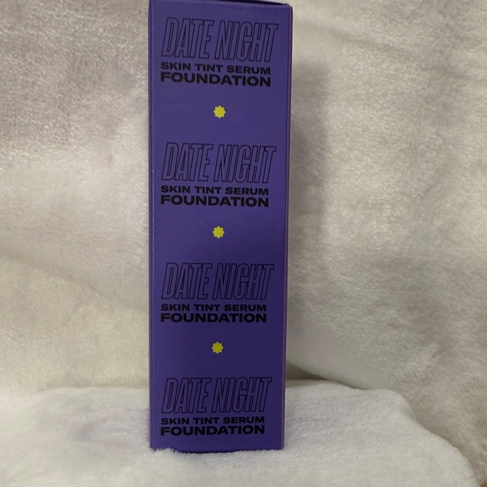 Youthforia Date Night Skin Tint Serum Foundation - Purple - Picture 3 of 7